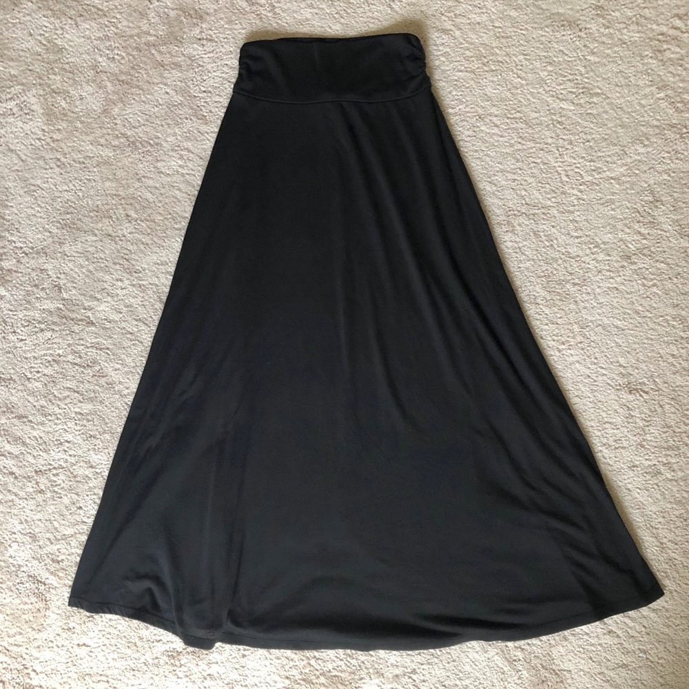 Black maxi skirt